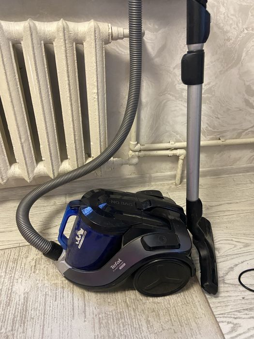 Пылесос для дома, срочно