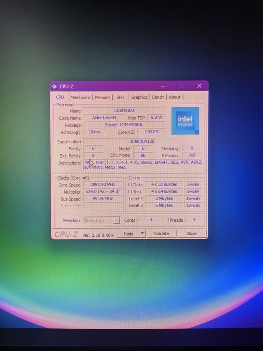 продам копмкатный mini pc