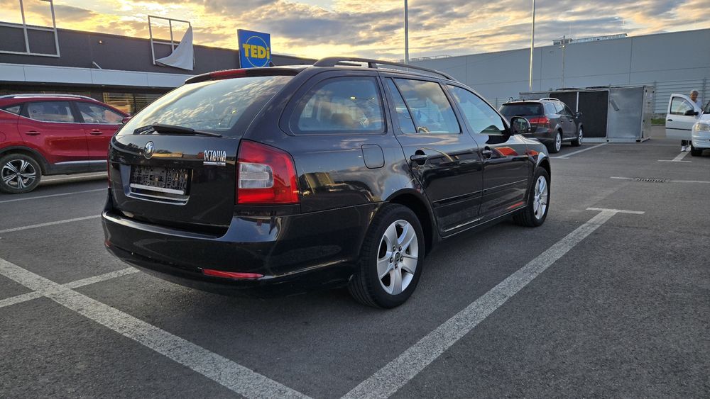 Skoda Octavia 2010 euro5 1.6 diesel manuală import Germania