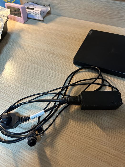 Сенсорлы ноутбук сатылады