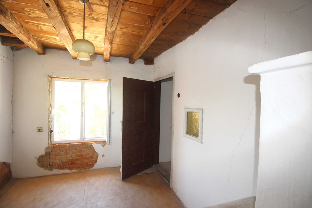 Продава се Къща в с. Янтра, Област Велико Търново - 120 кв.м за 338 €/кв.м - Снимка #11