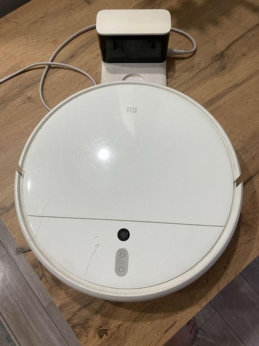 Робот пылесос  торговой марки mi