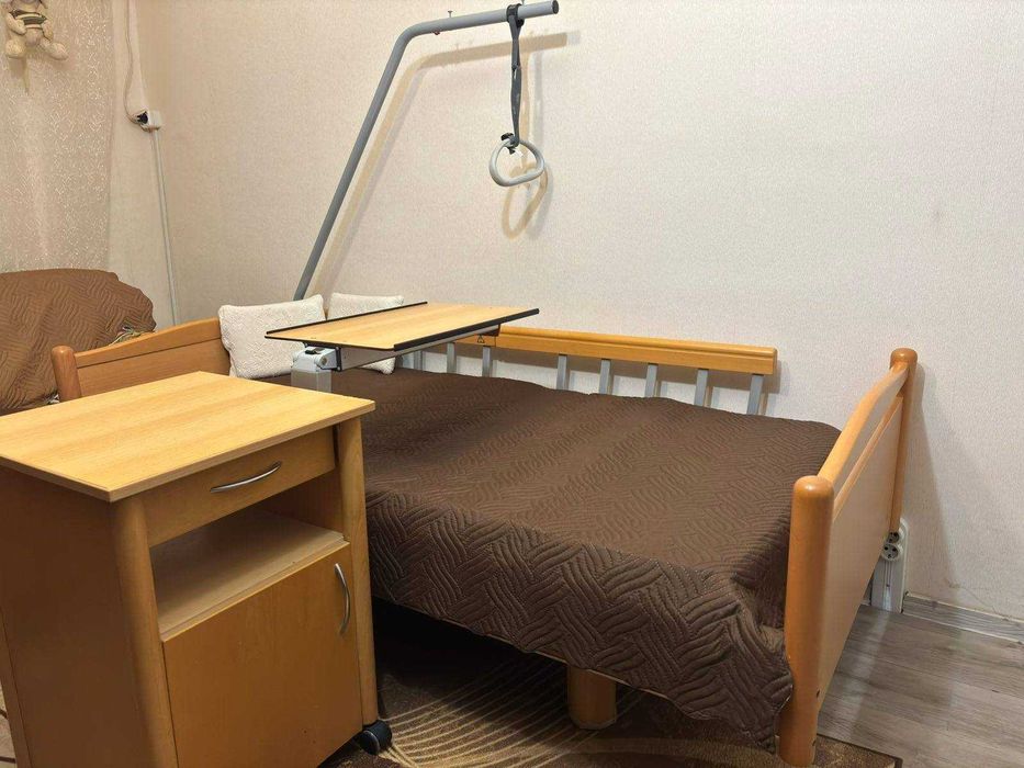 Болнични легла под наем