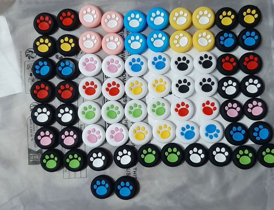 Vând Thumb grip în stare bună noi Huse Silicon