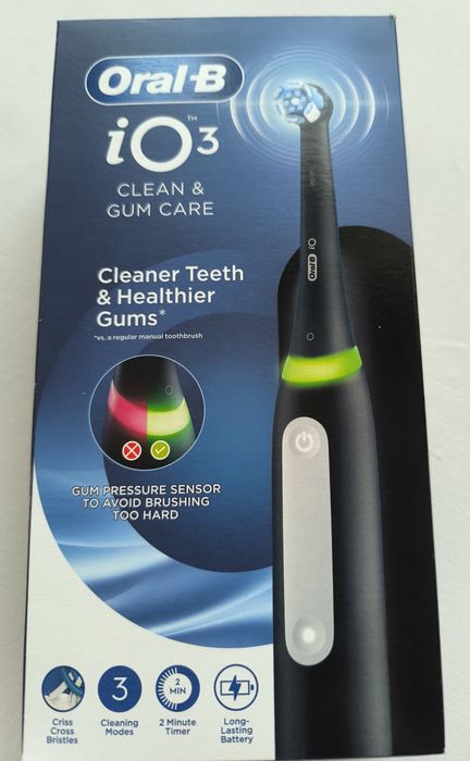 Електрическа четка за зъби Oral B  IO S3 BLACK 6/15/6