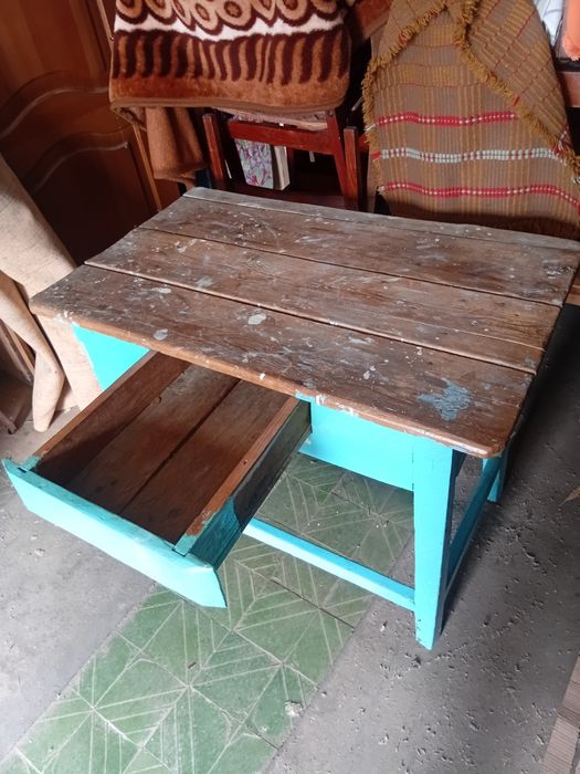 Стол деревянный раритет