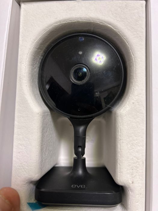 Cameră de supraveghere audio/video pentru interior inteligentă