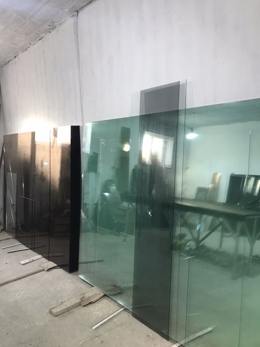 Калёное стекло 950000.сум 1. кв