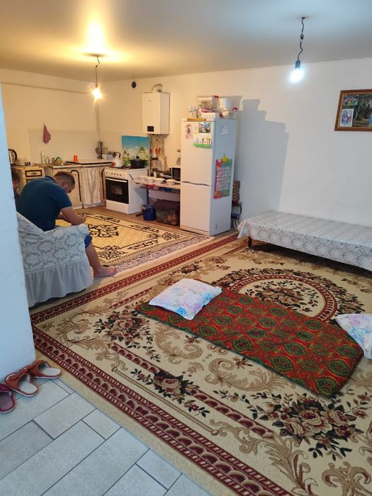 3 бөлмелі жер үй жалға беріледі