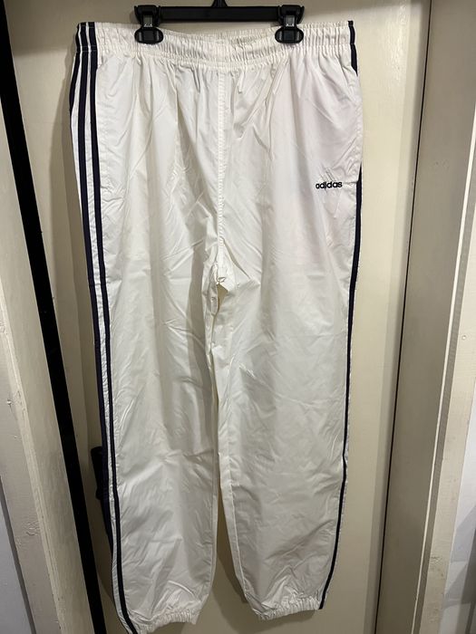 Продавам долнища