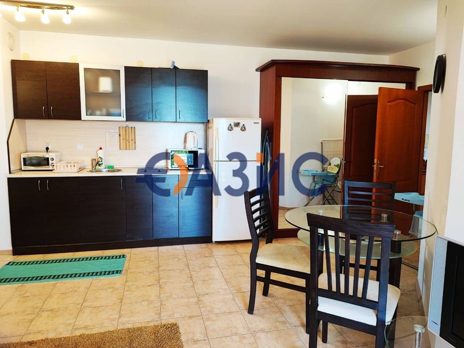 Продава се Тристаен апартамент в Свети Влас - 92 кв.м за 1196 €/кв.м - Снимка #13