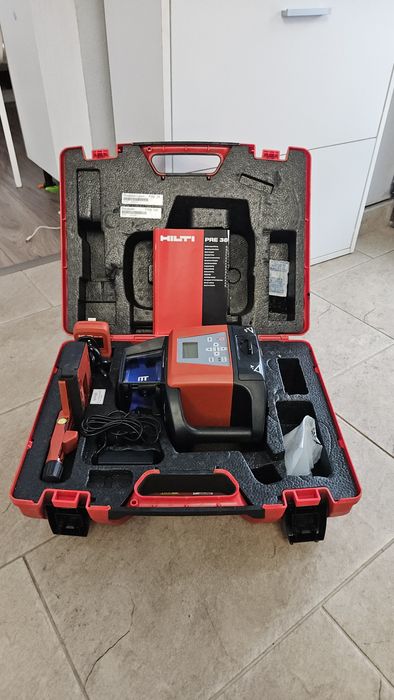 Laser rotativ profesional panta dubla digitală Hilti PRE38,complet