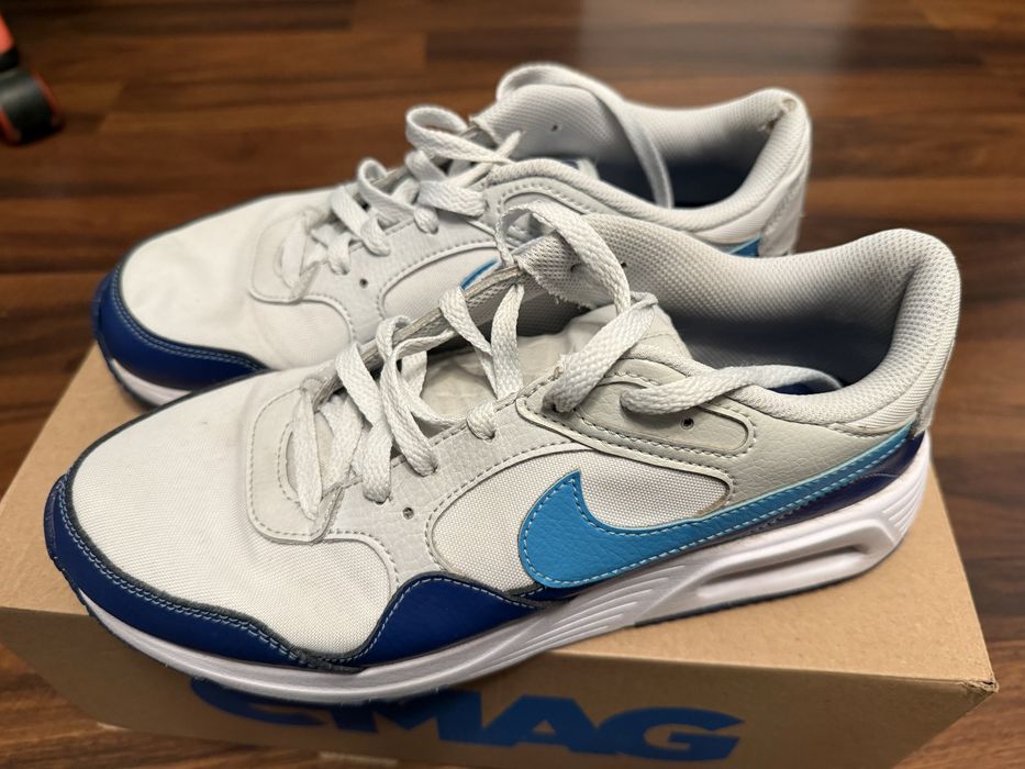 Adidasi barbati Nike Air Max SC
