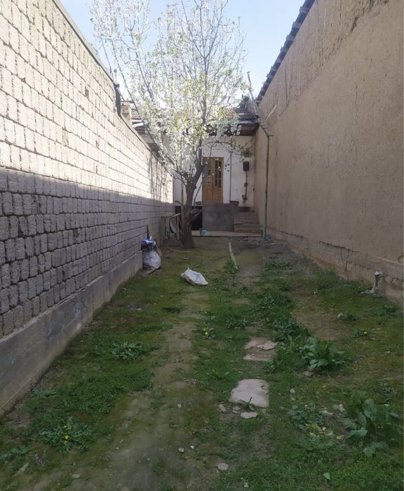 участок земли под строительство дома зангиота