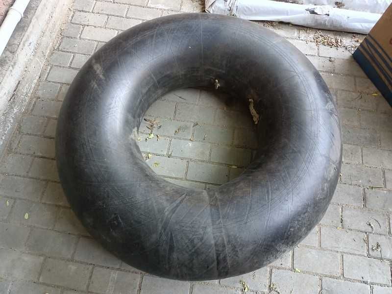 Продам б/у камеру 14.00-20 на Урал (СССР).