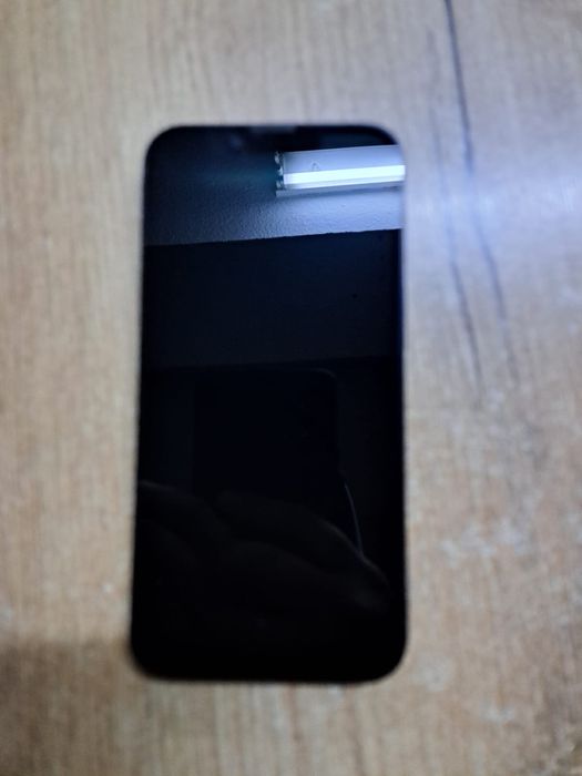 Vand sau scuimb iphone 14