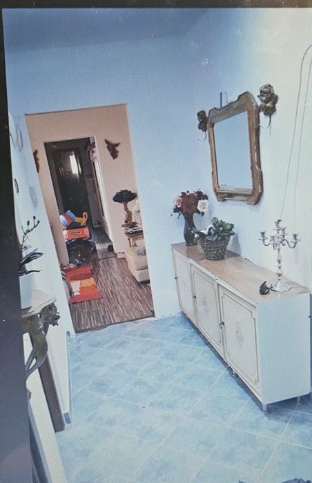 Apartament 4 camere Motru bl.9