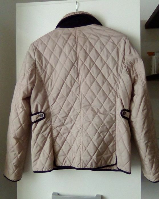 Geaca dama Gerry Weber,matlasata,usoara,eleganta L