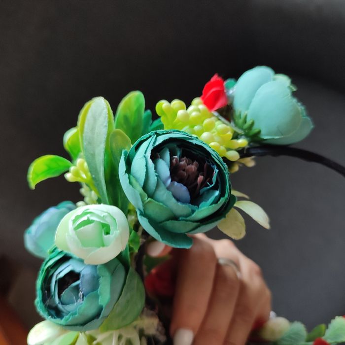 Диадема с цветя уникат