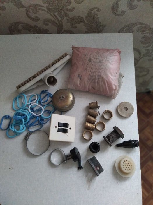 Кольца,  крючки и прищепки для штор