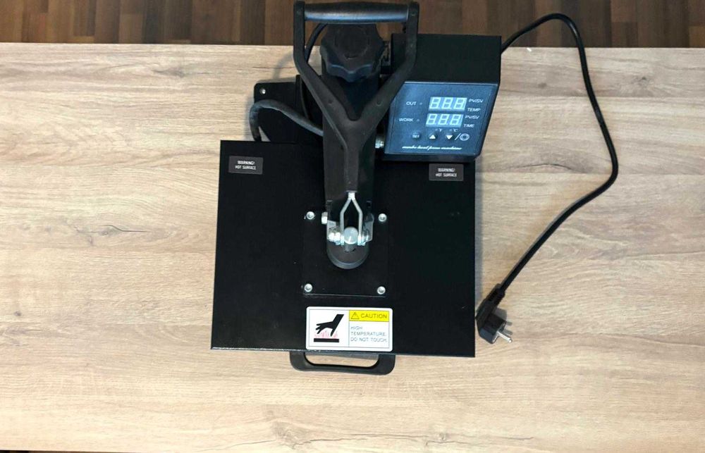 Presa sublimare termica multifunctionala CREWORKS 30x25 250 °C NOUA