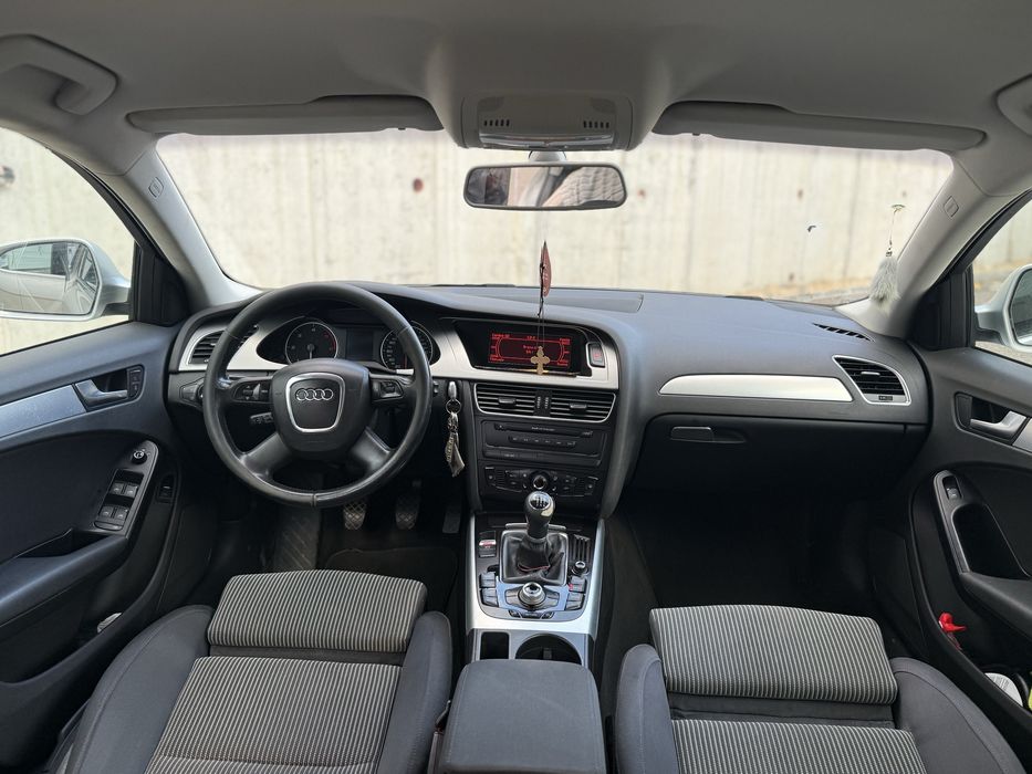 Vand audi a4 b8 import germania