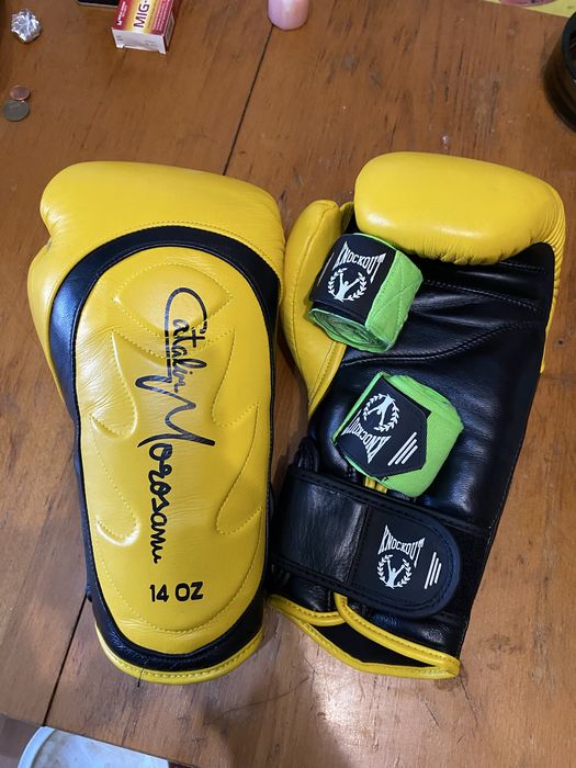 Manusi de box Knockout editie Catalin Morosanu, si bandaje, noi