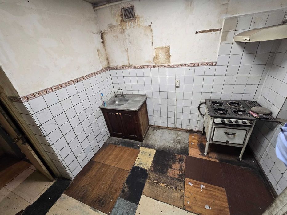 2х комнатная, на Чиланзаре 26, Учтепинский район,48м2