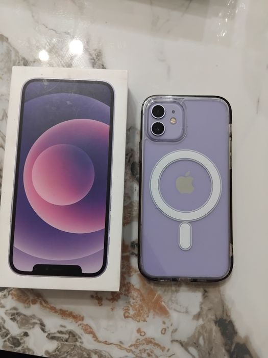 Айфон 12,128гиг,