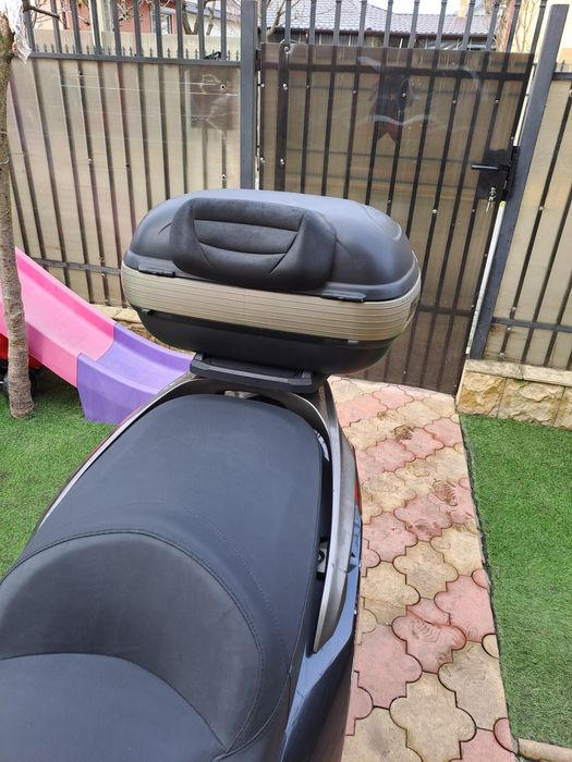 Kymco Downtown 300i