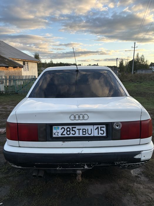Ауди 100 с4  1991
