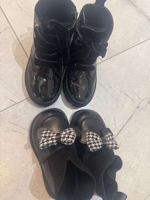 Продавам два чифта обувки HM