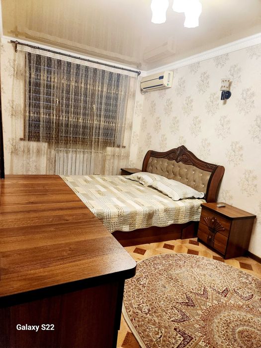 Ц-1 ул.Шастри пересечение Пр-т Мустакиллик м-в Буюк Ипак Йули 3\2\4