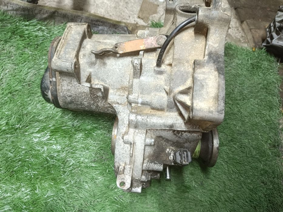 МКПП Фольксваген гольф 3 1.6