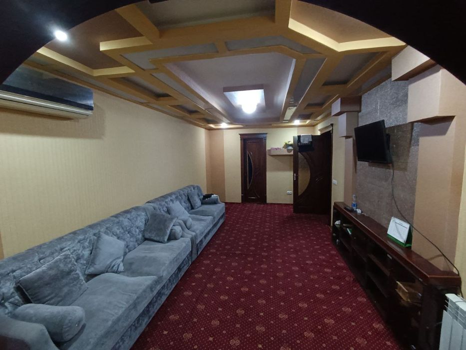 Метро Хамза Новза 3/2/4. 2-6 балкон срочно продаётся квартира