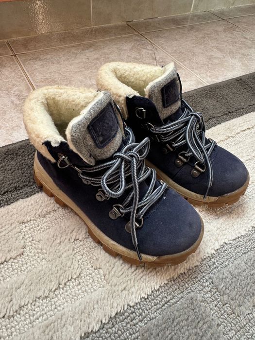 Боти и обувки за момче
