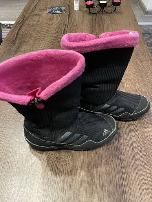 Ботуши adidas…….
