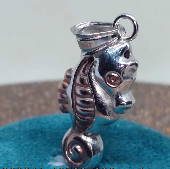 Pandantiv „căluț de mare” din argint 925 – bicolor