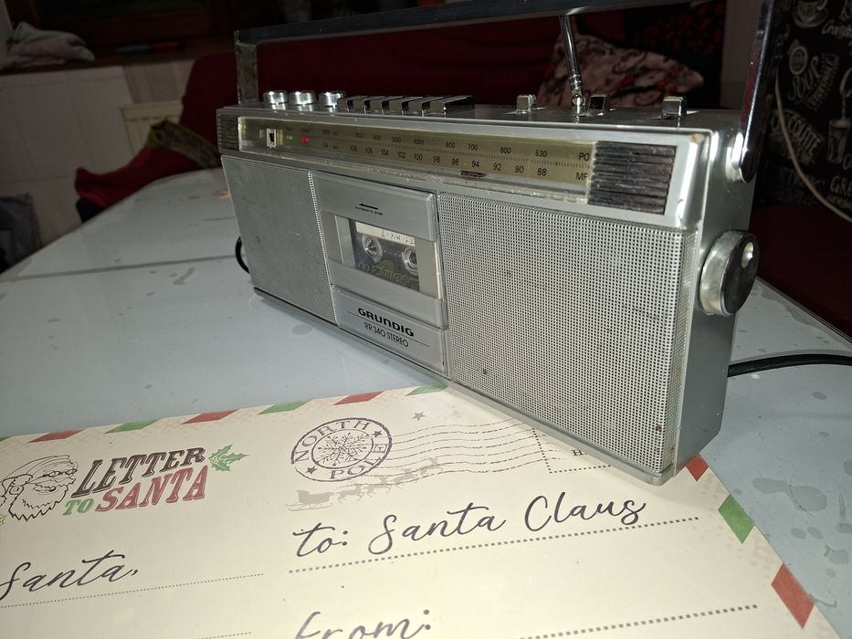 Radiocasetofon Stereo Grundig RR 340, perfect funcțional