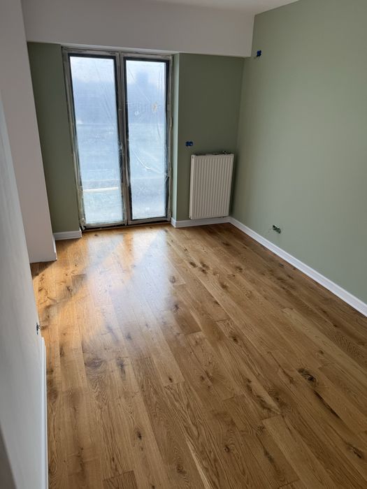 Montam, slefuim parchet masiv si stratificat