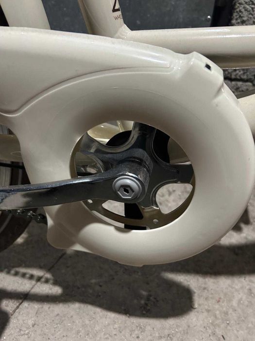 Bicicleta dama noua