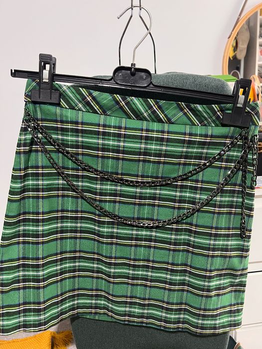 Fustă Zara carouri și lanț M ( talie 36, șold 45, lungime 40)