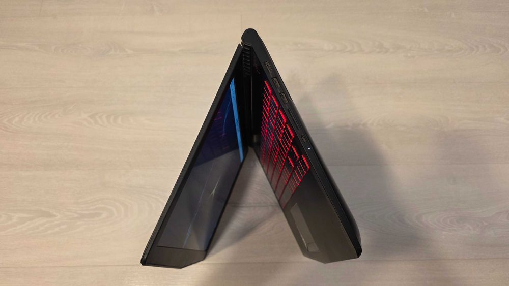 Gaming Lenovo Legion Y520 i7 16GB RAM 512GB SSD GTX 1050TI 4GB