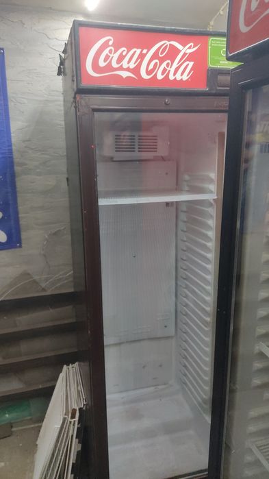 Витринные холодильники с доставкой