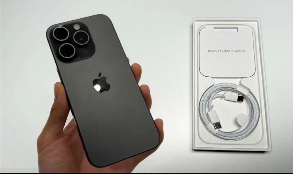 Продам iPhone 16 pro max 512GB Titanium Black