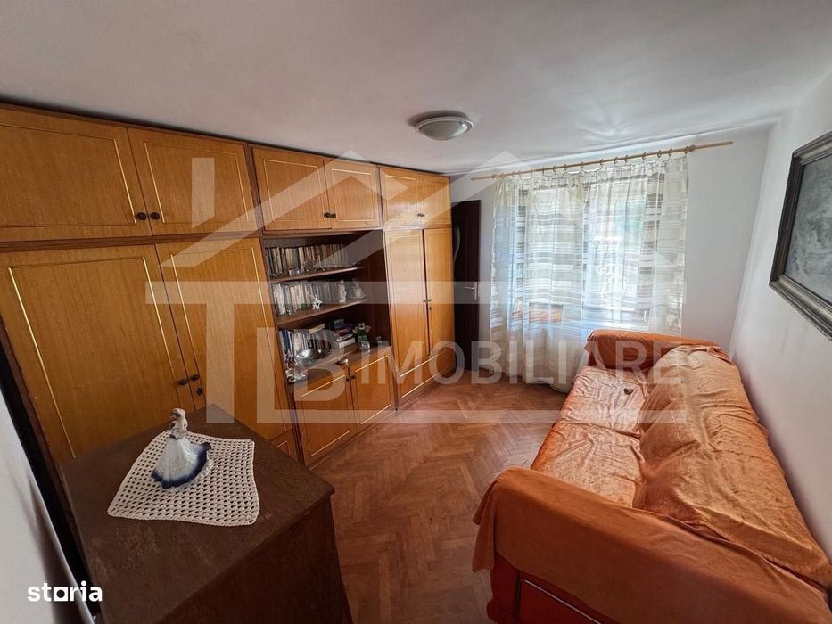 Casa cu 3 camere, 2300mp teren, zona SubPadure
