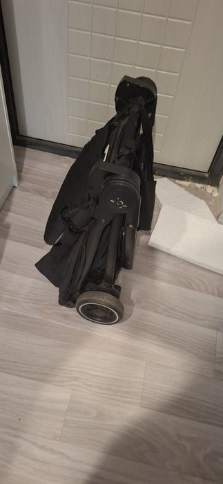 Детская коляска Joie Pact прогулочная