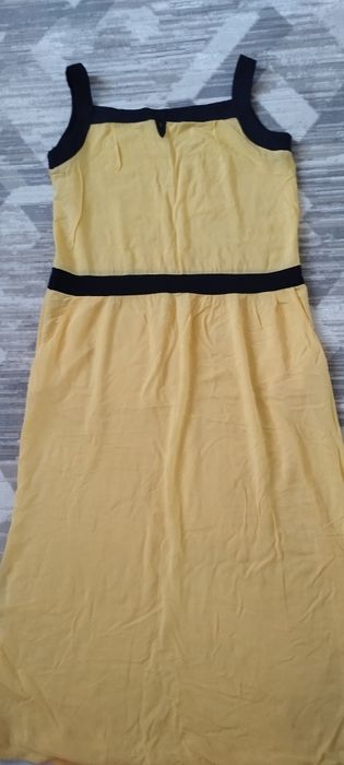 Продам недорого сарафан