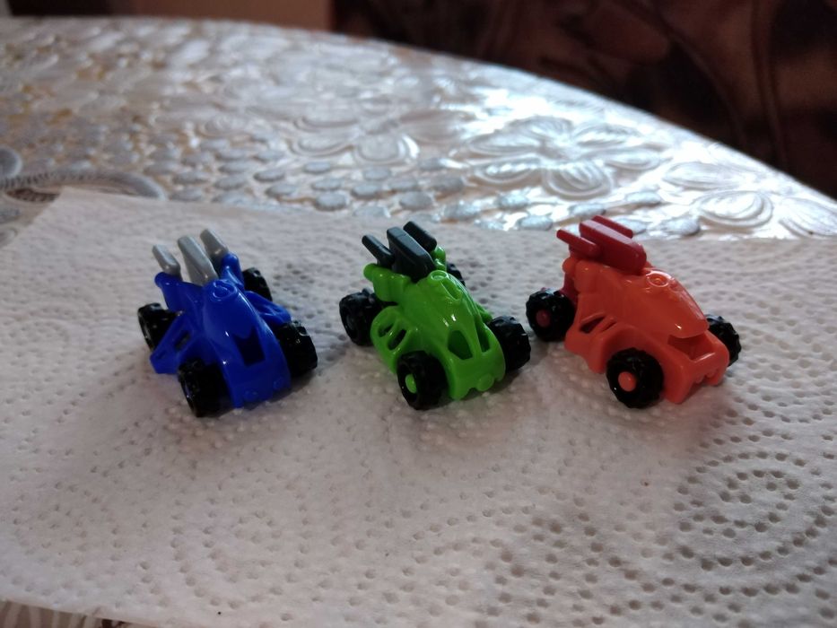 Киндер играчки за колекции