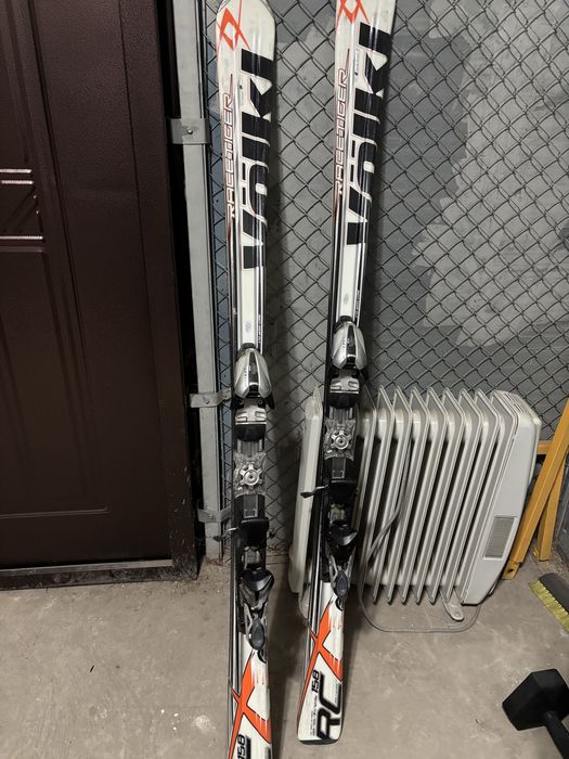 Лыжи горные Volkl 160 см